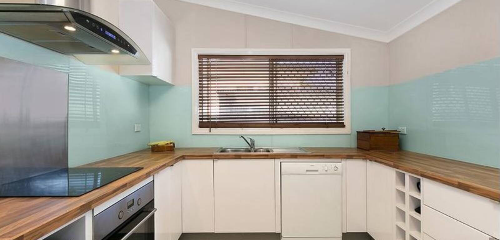 88 Taylor Street, NEWTOWN, QLD 4350 AU