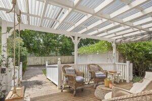 157 Bridge St, NORTH TOOWOOMBA, QLD 4350 AU