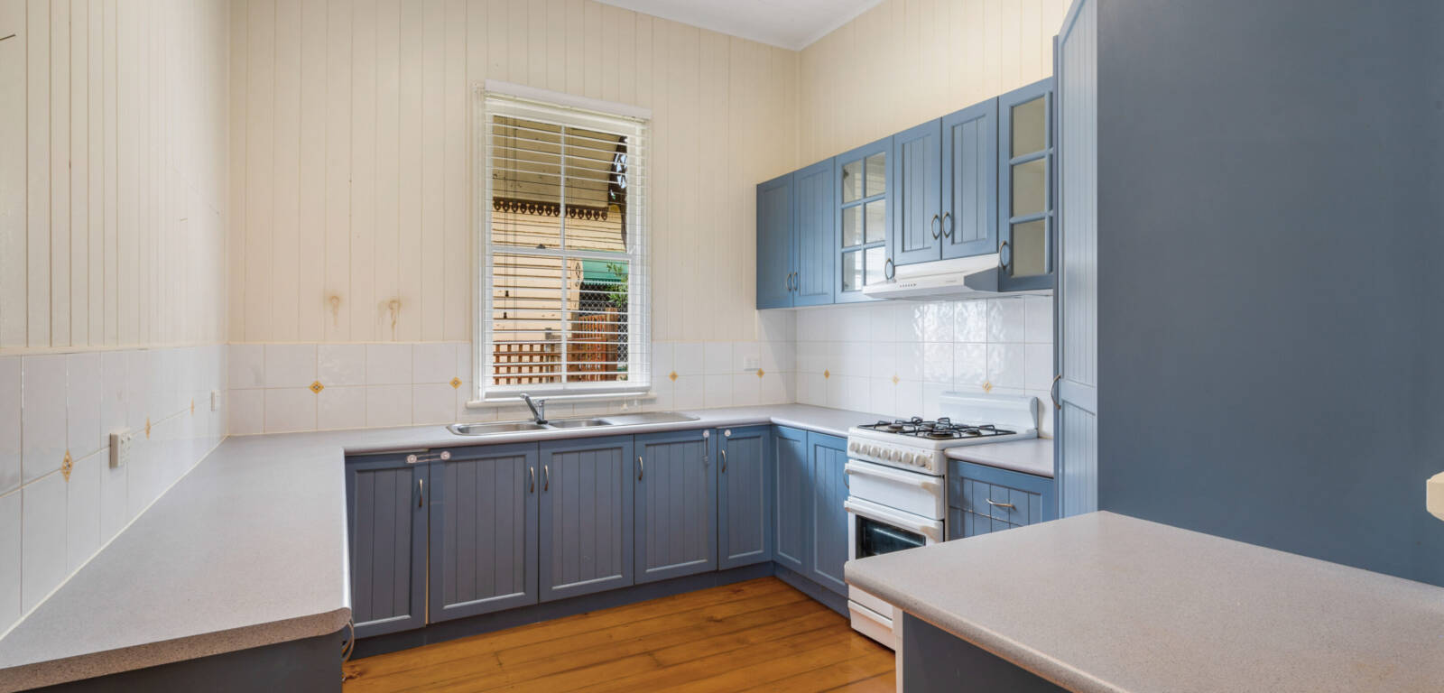174 Russell St, NEWTOWN, QLD 4350 AU