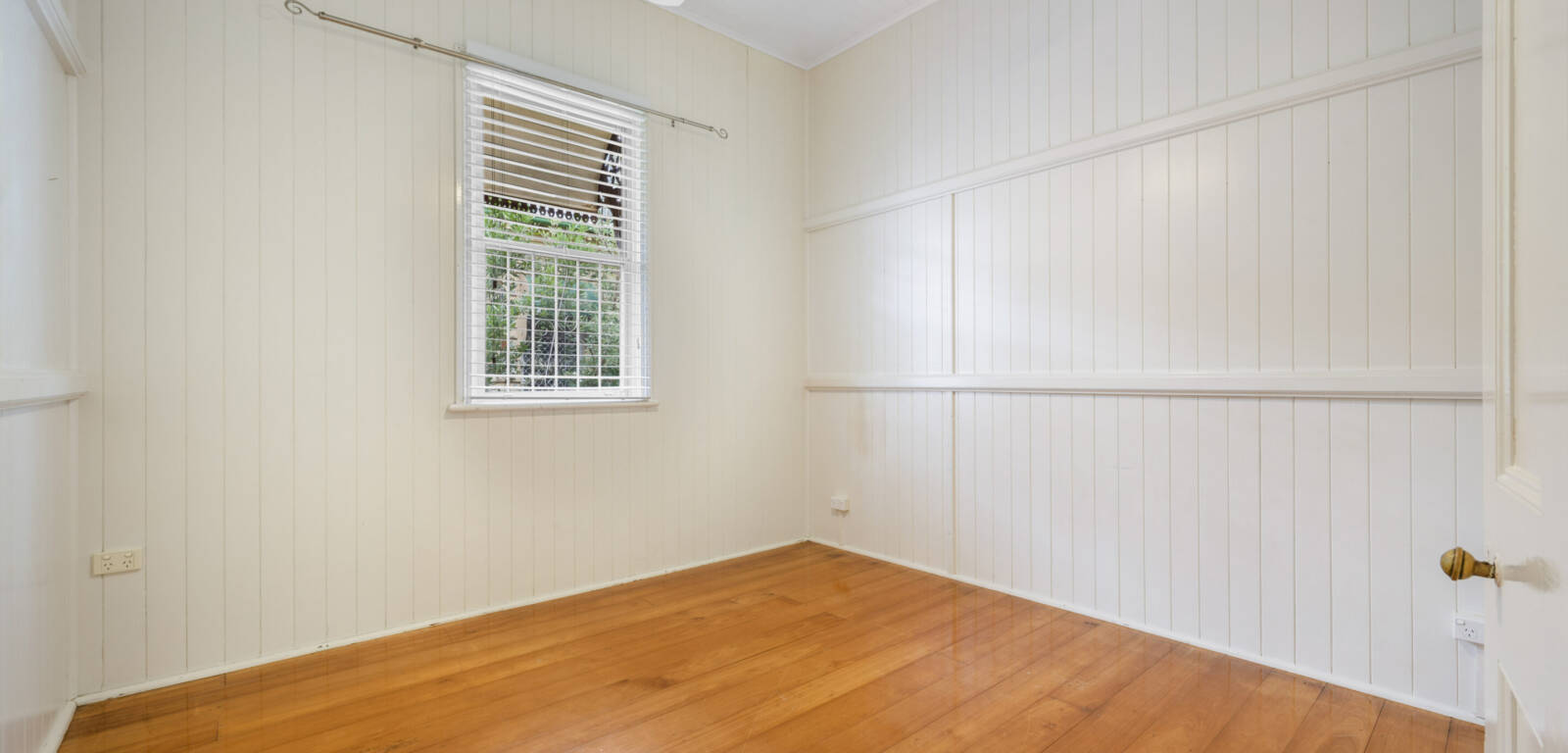 174 Russell St, NEWTOWN, QLD 4350 AU
