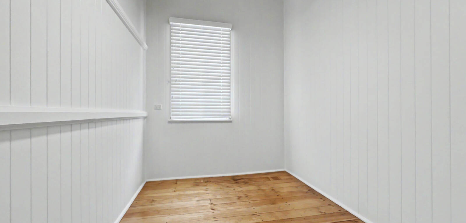 174 Russell St, NEWTOWN, QLD 4350 AU