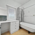 174 Russell St, NEWTOWN, QLD 4350 AU