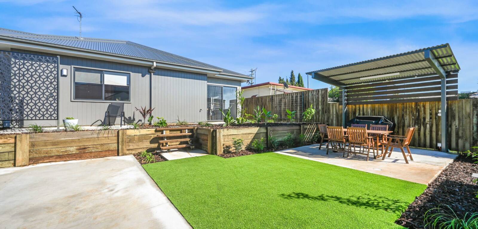 1/18 Whichello St, NEWTOWN, QLD 4350 AU