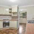 14 Goodwood St, NEWTOWN, QLD 4350 AU