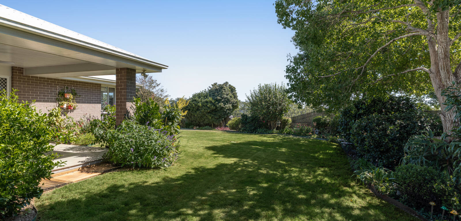 23 Trevean Dr, KLEINTON, QLD 4352 AU