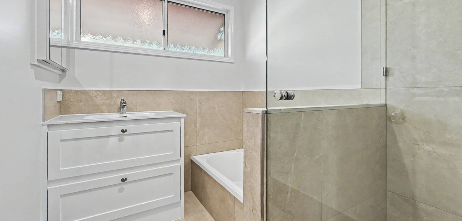 104 North St, NORTH TOOWOOMBA, QLD 4350 AU