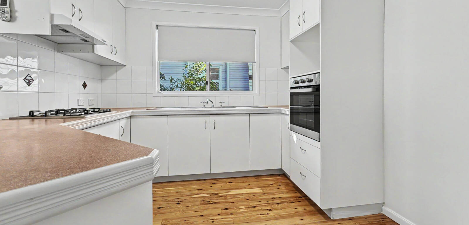 104 North St, NORTH TOOWOOMBA, QLD 4350 AU