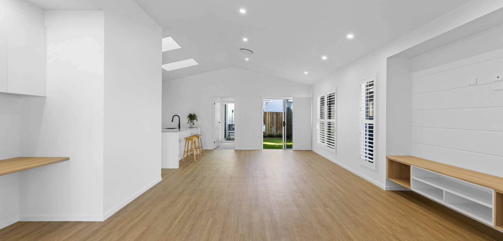 1/49 Crown St, RANGEVILLE, QLD 4350 AU