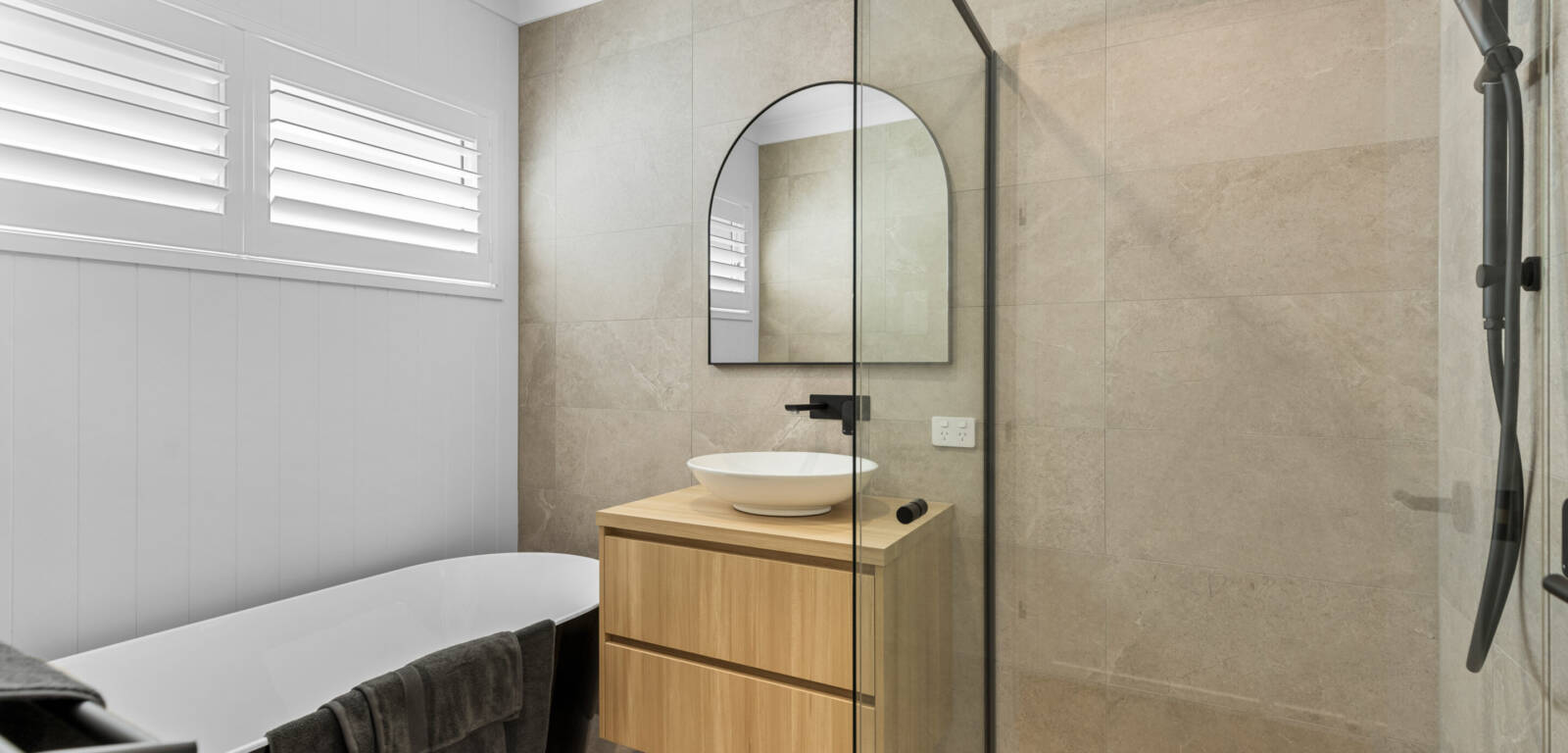 1/49 Crown St, RANGEVILLE, QLD 4350 AU