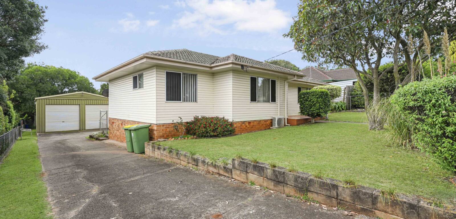 55 Kate St, HARLAXTON, QLD 4350 AU