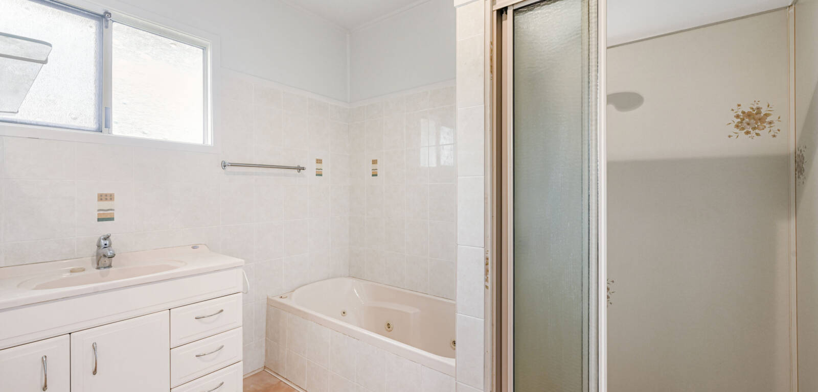 55 Kate St, HARLAXTON, QLD 4350 AU