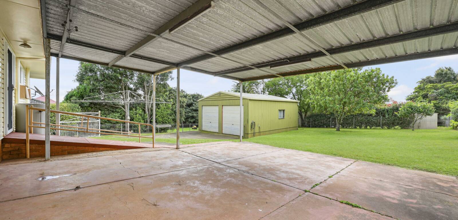 55 Kate St, HARLAXTON, QLD 4350 AU