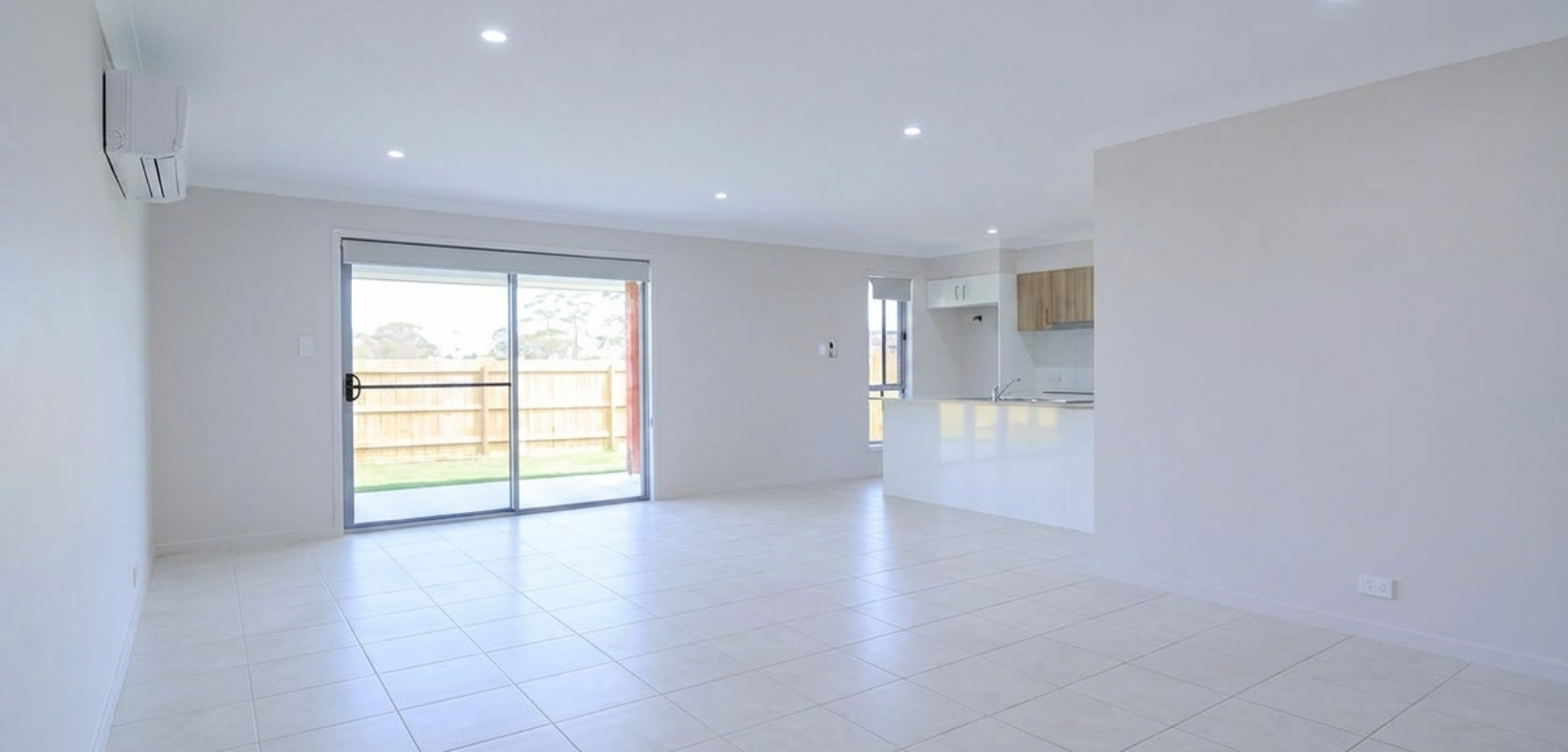 1/1 Graceview St, DARLING HEIGHTS, QLD 4350 AU