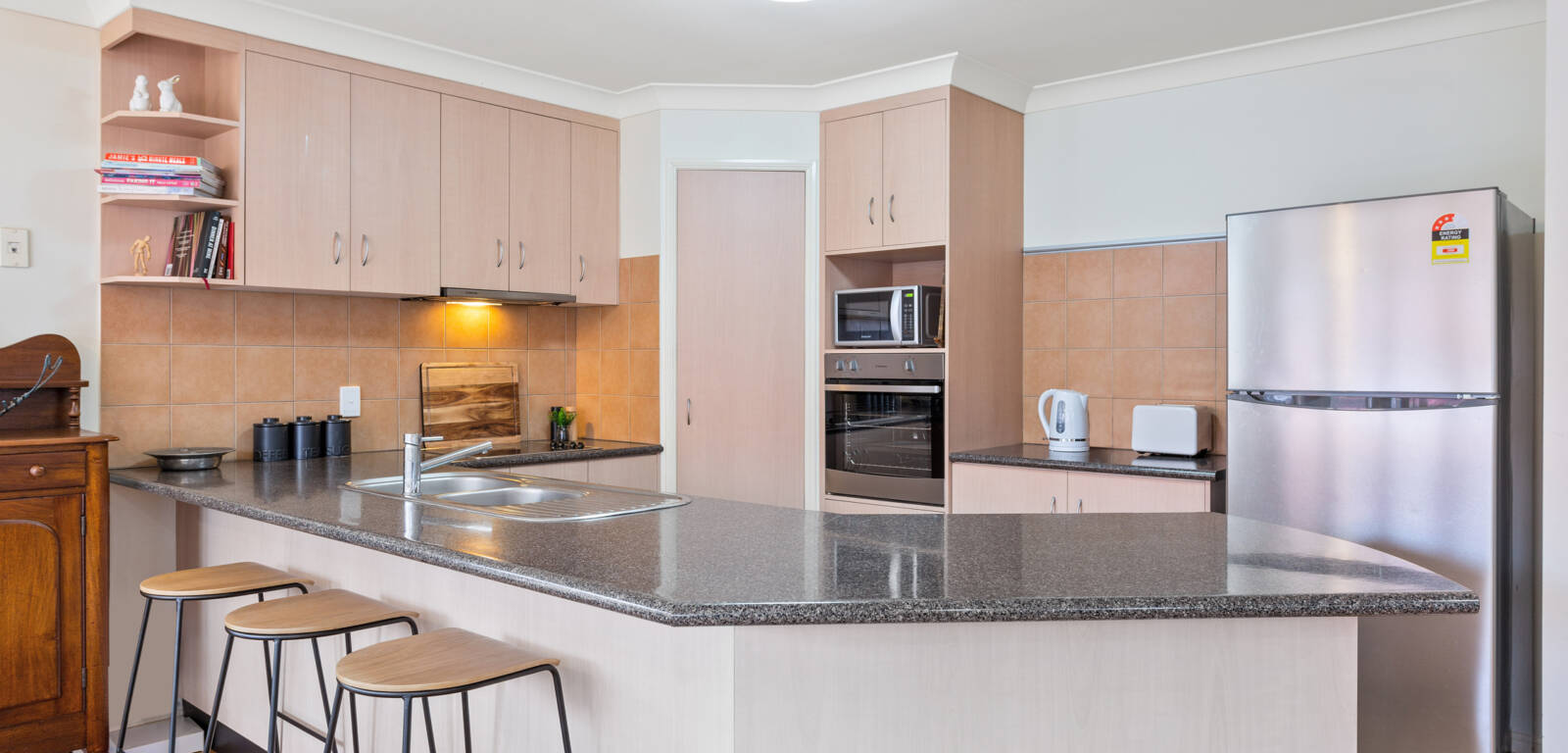 11 Kent St, EAST TOOWOOMBA, QLD 4350 AU