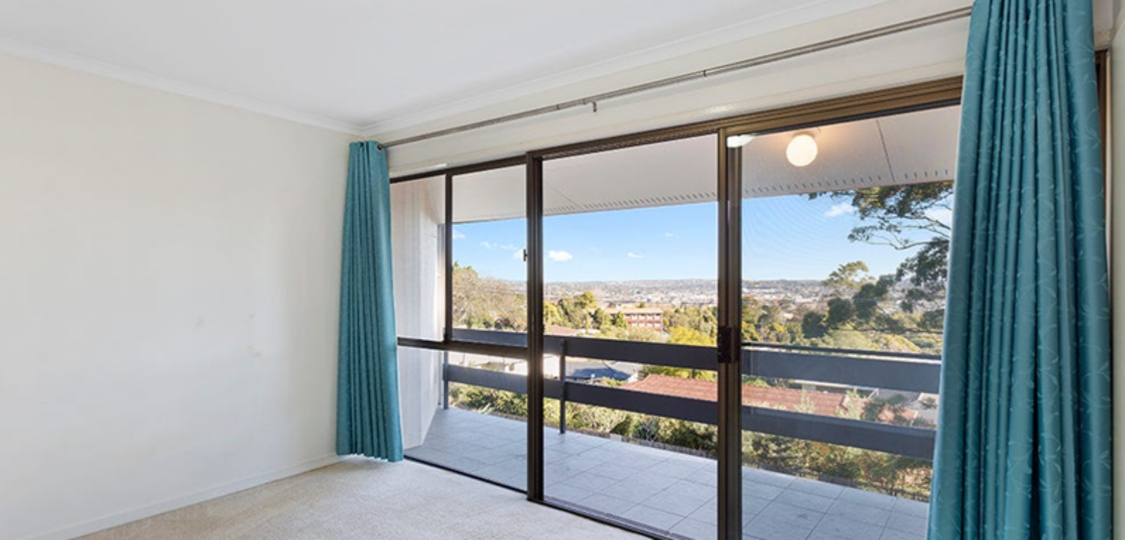28/2 Benjamin St, MOUNT LOFTY, QLD 4350 AU
