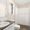 6/260 Bridge St, NEWTOWN, QLD 4350 AU
