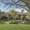 39 Wentworth Street, CENTENARY HEIGHTS, QLD 4350 AU
