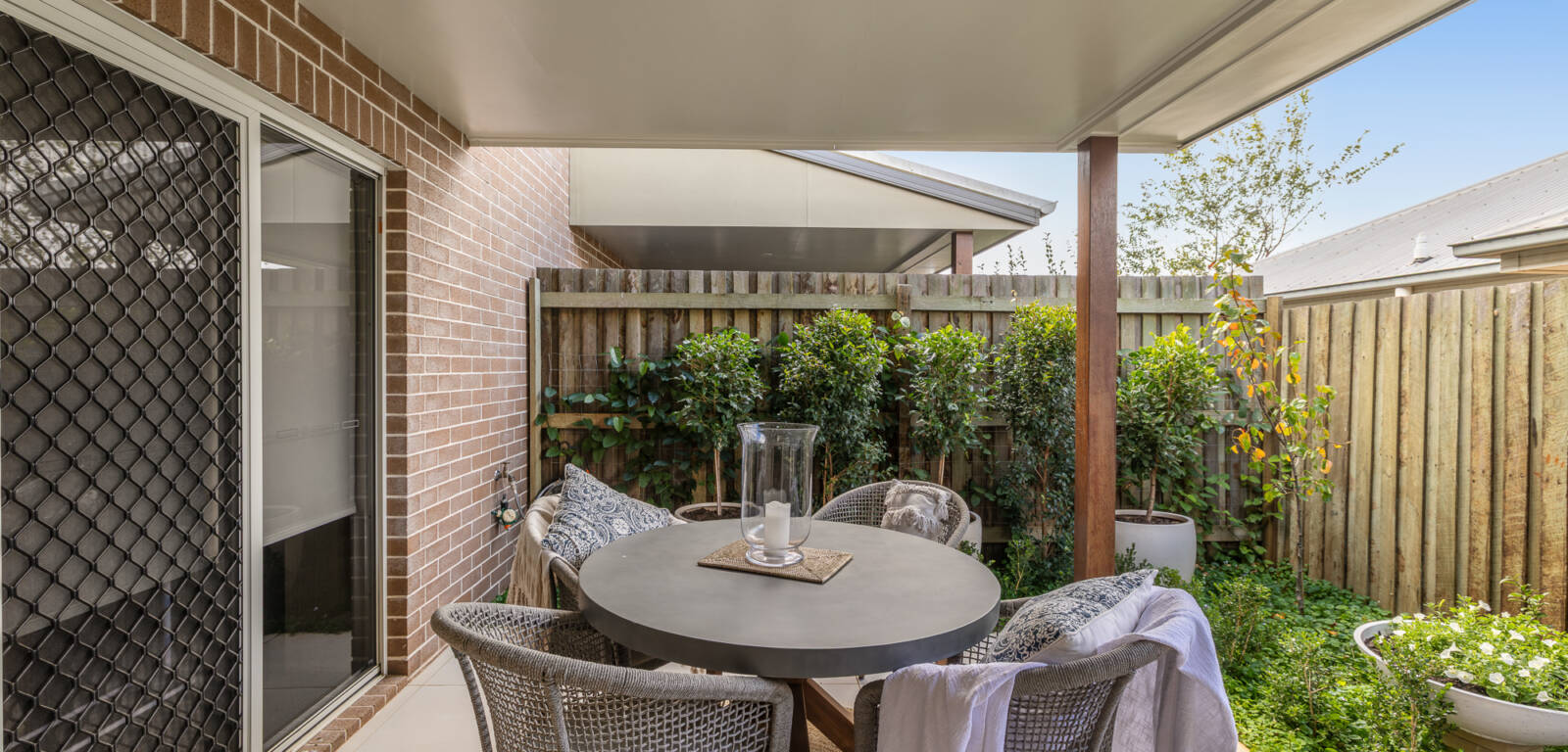 2/41 Hunter St, CENTENARY HEIGHTS, QLD 4350 AU