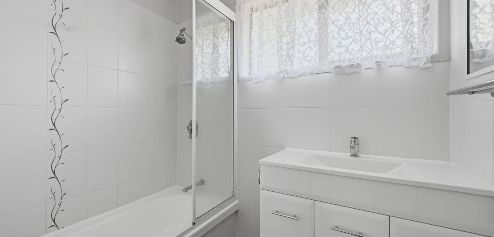 44 Debra St, CENTENARY HEIGHTS, QLD 4350 AU