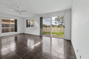 15 Gains Pl, GLENVALE, QLD 4350 AU