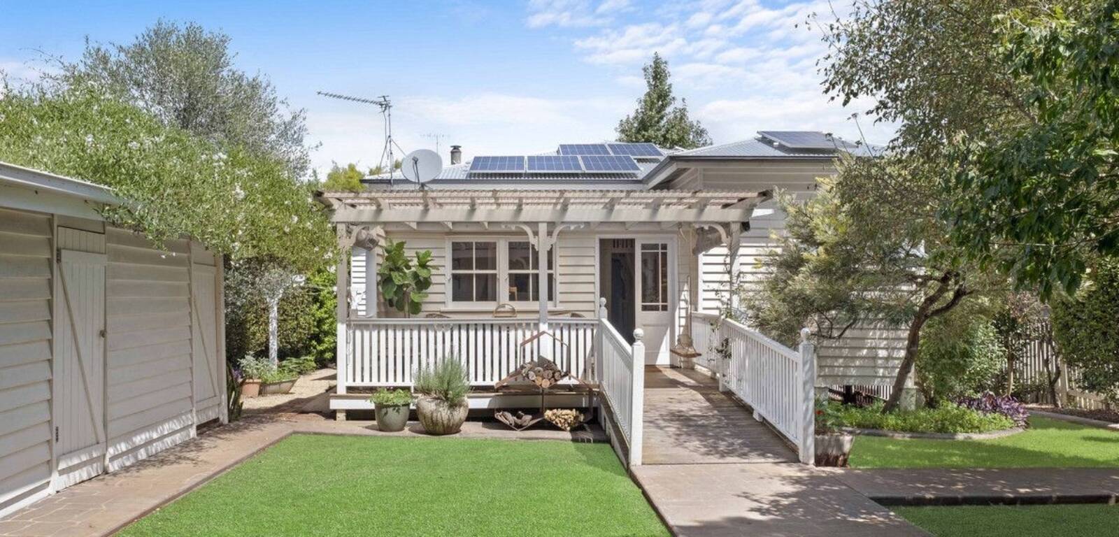 157 Bridge St, NORTH TOOWOOMBA, QLD 4350 AU