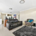2/36 Shelby Street, GLENVALE, QLD 4350 AU