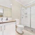 2/36 Shelby Street, GLENVALE, QLD 4350 AU