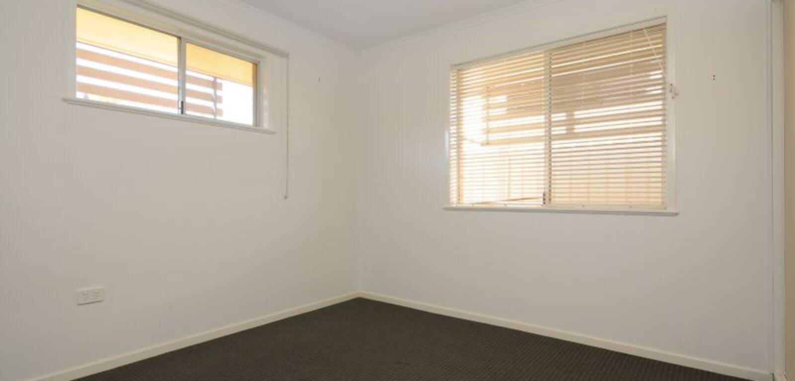 2 Wellsley Street, NORTH TOOWOOMBA, QLD 4350 AU