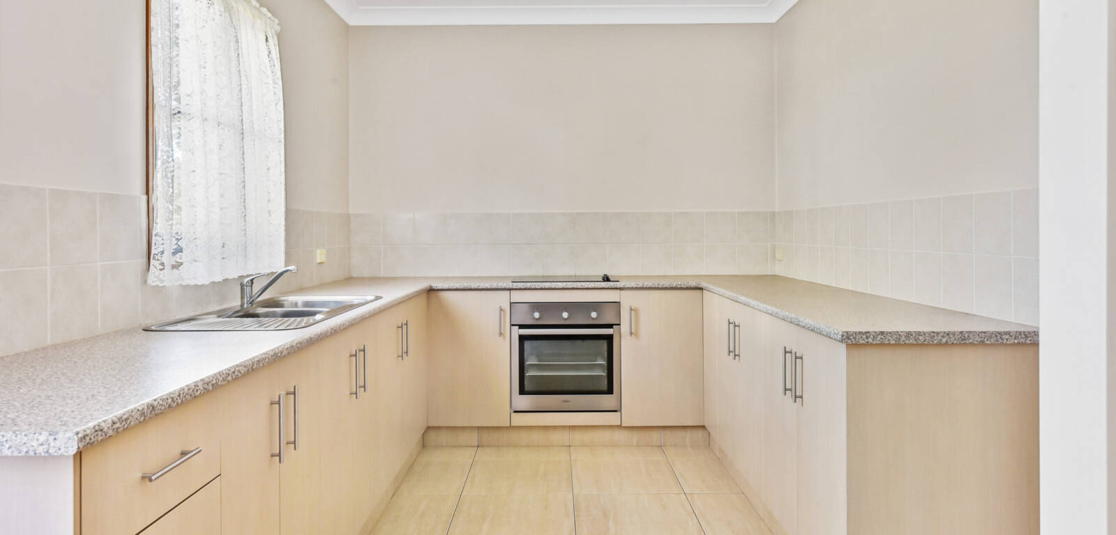 1/4 Creek Street, EAST TOOWOOMBA, QLD 4350 AU