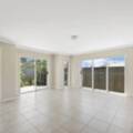 1/12 Garde Street, CENTENARY HEIGHTS, QLD 4350 AU