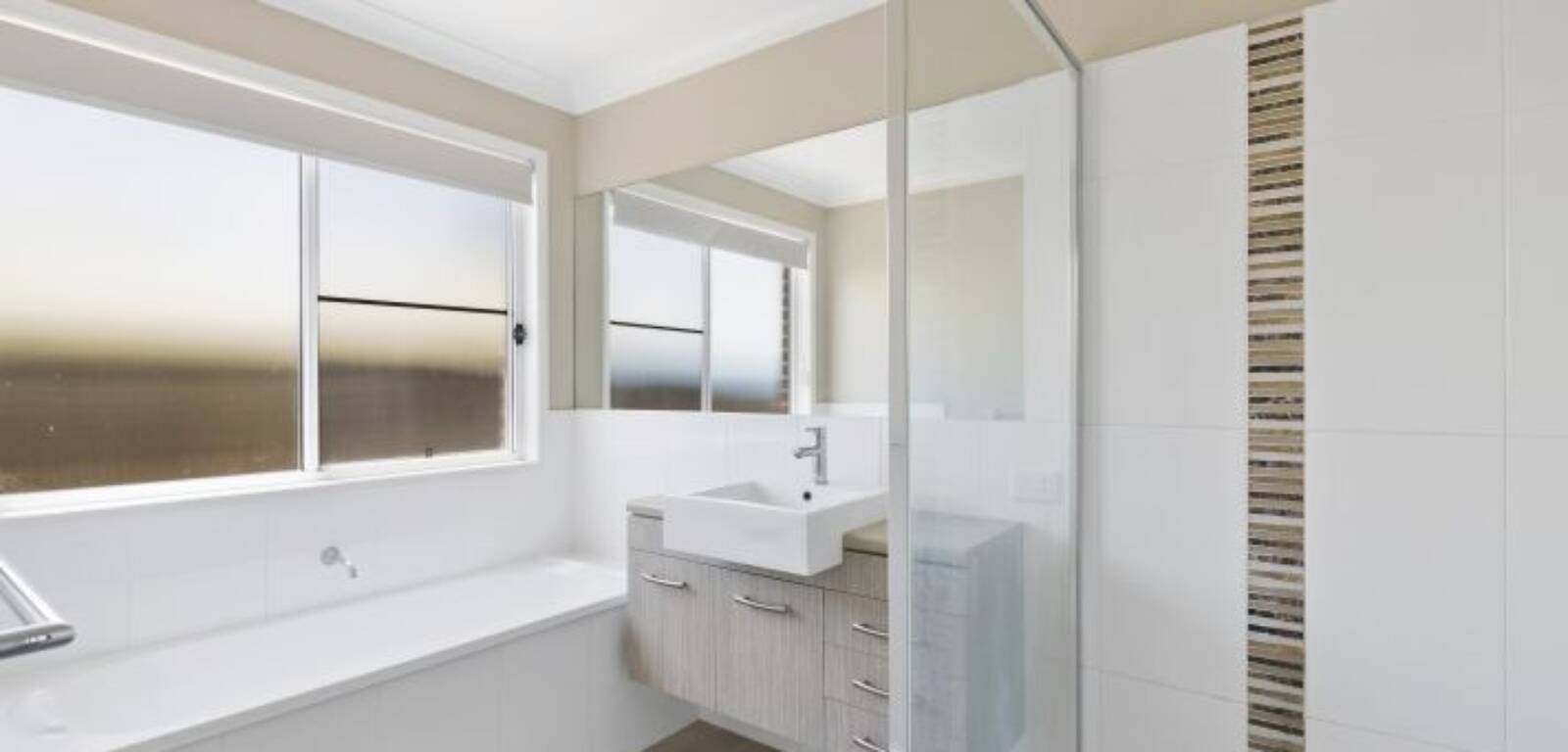 1/12 Garde Street, CENTENARY HEIGHTS, QLD 4350 AU