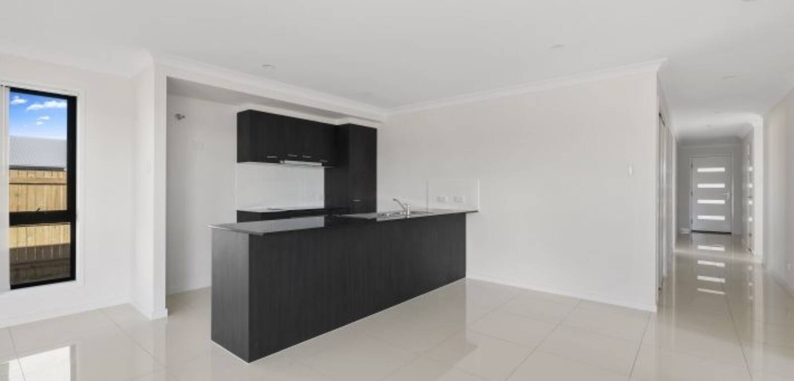 8 Murwillock Street, CAMBOOYA, QLD 4358 AU