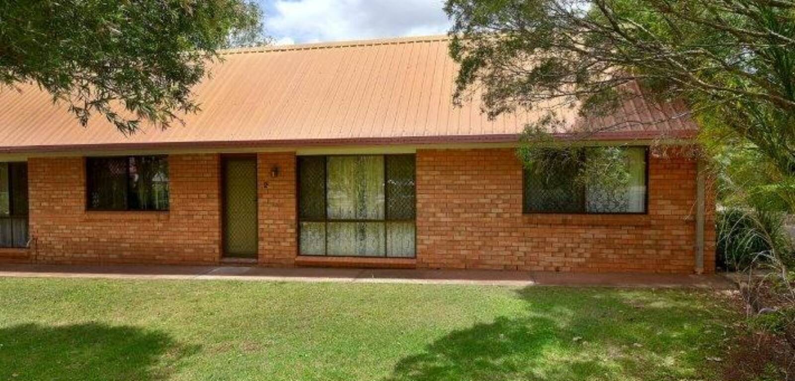 2/40 Vacy Street, NEWTOWN, QLD 4350 AU