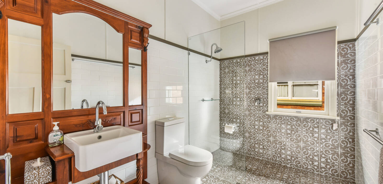 5 Boulton Tce, TOOWOOMBA CITY, QLD 4350 AU