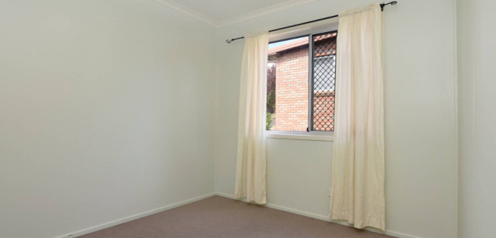 70 Champagne Crescent, WILSONTON HEIGHTS, QLD 4350 AU