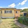 33 McIntyre St, CENTENARY HEIGHTS, QLD 4350 AU