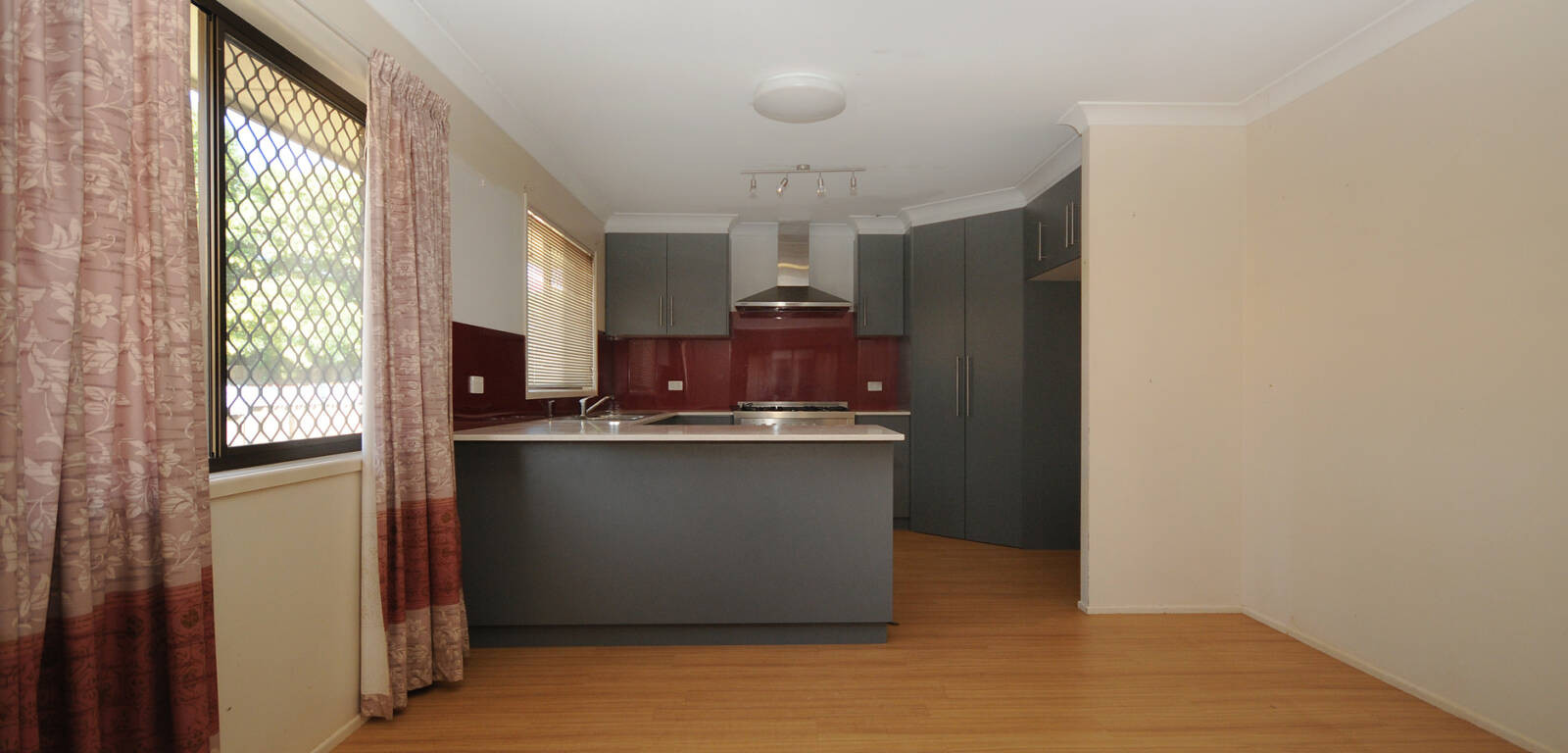 62 Wuth Street, DARLING HEIGHTS, QLD 4350 AU