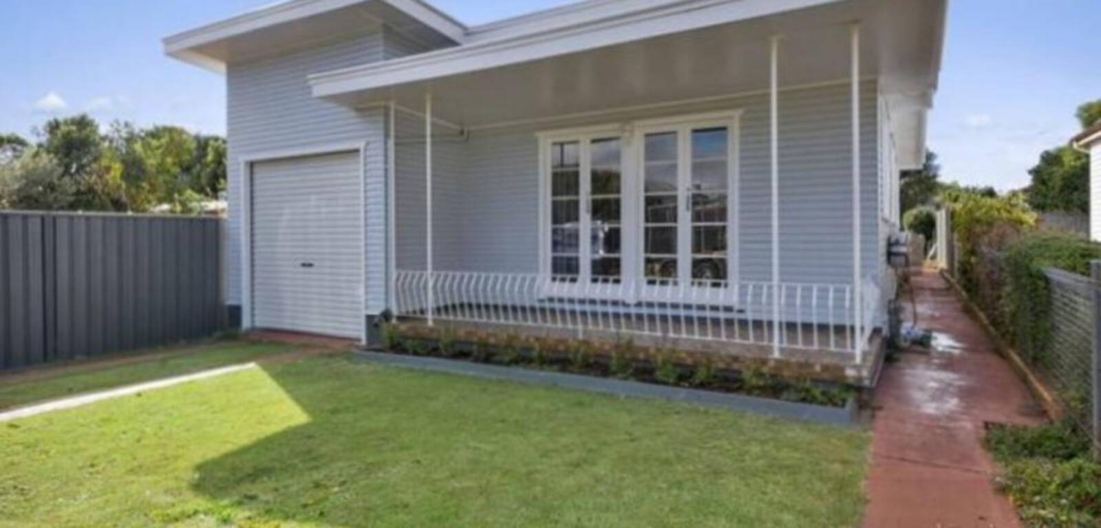 2 Bothwell Street, NEWTOWN, QLD 4350 AU