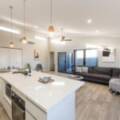 4 Farrer Street, CRANLEY, QLD 4350 AU