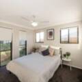 4 Farrer Street, CRANLEY, QLD 4350 AU