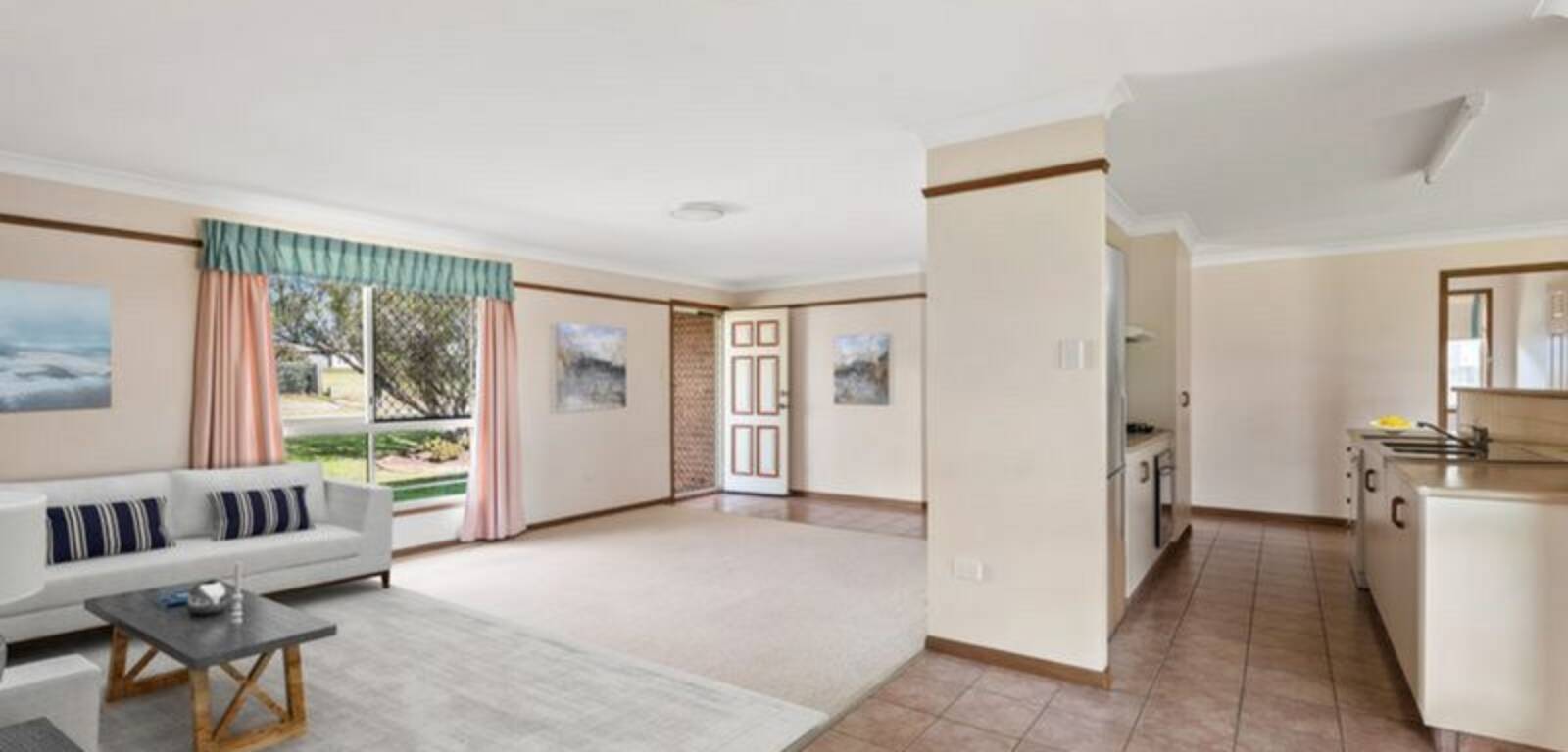 19 Oldfield Street, MIDDLE RIDGE, QLD 4350 AU