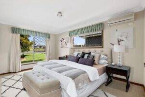 19 Oldfield Street, MIDDLE RIDGE, QLD 4350 AU
