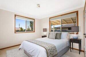 19 Oldfield Street, MIDDLE RIDGE, QLD 4350 AU