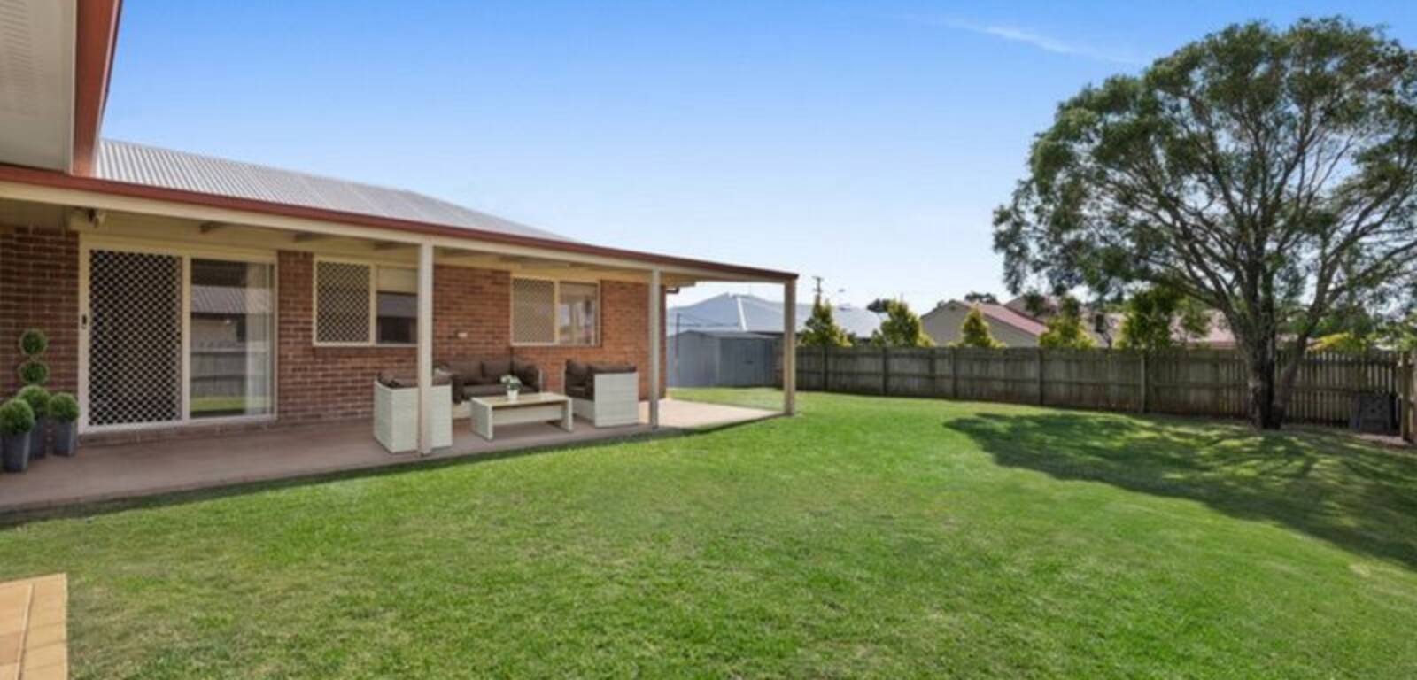 19 Oldfield Street, MIDDLE RIDGE, QLD 4350 AU