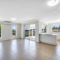 2/2 Yearling Close, GLENVALE, QLD 4350 AU