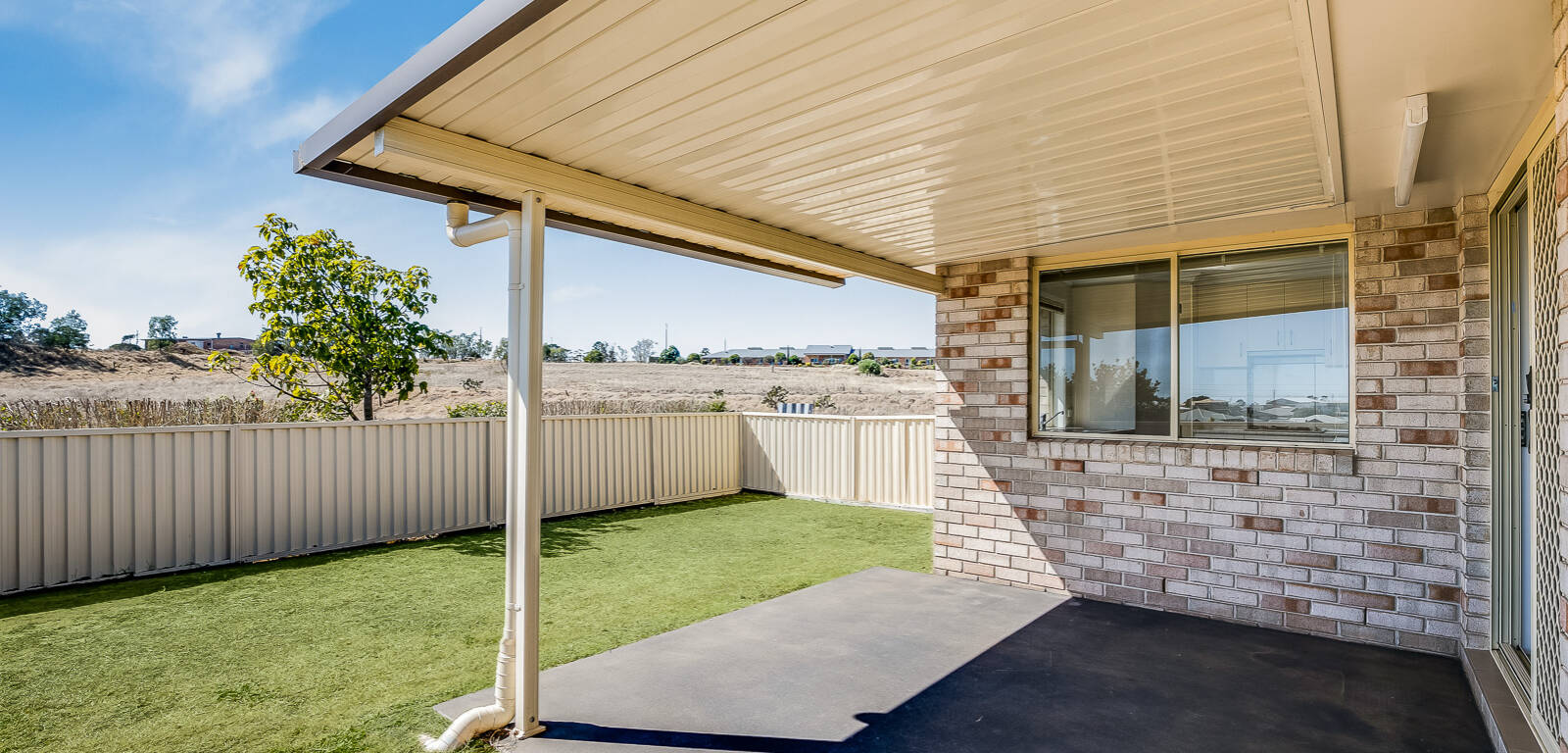 2/2 Yearling Close, GLENVALE, QLD 4350 AU