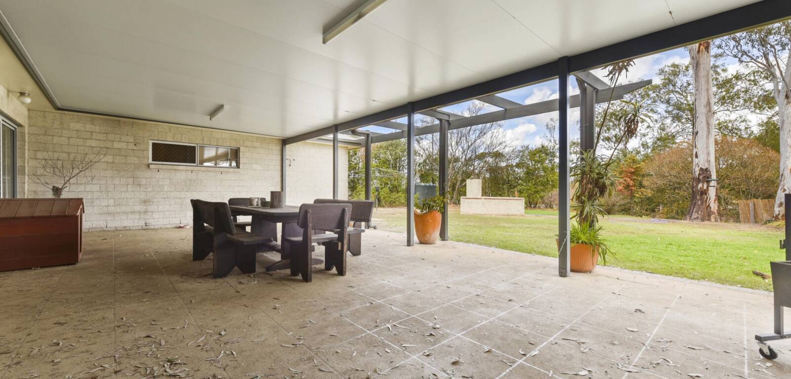 1 Cotswold Close, COTSWOLD HILLS, QLD 4350 AU