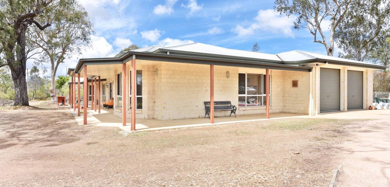 1 Cotswold Close, COTSWOLD HILLS, QLD 4350 AU