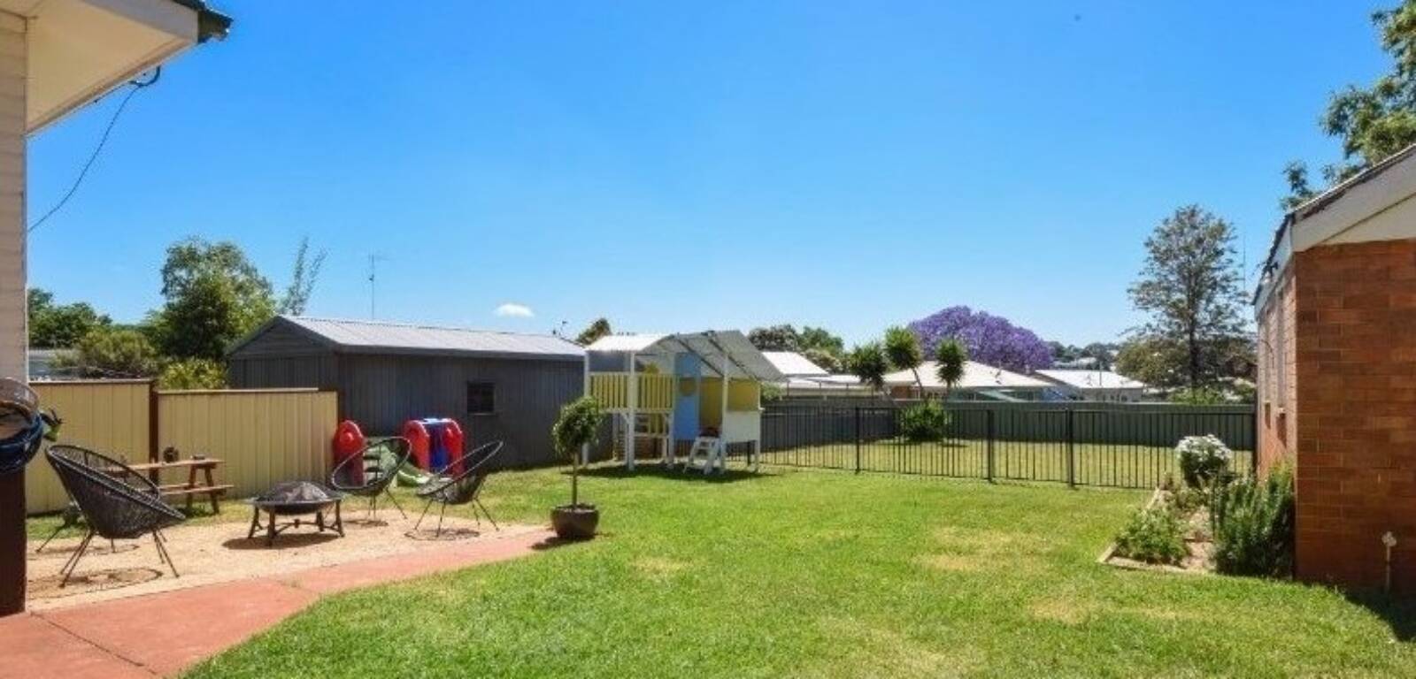 8 Short Street, SOUTH TOOWOOMBA, QLD 4350 AU