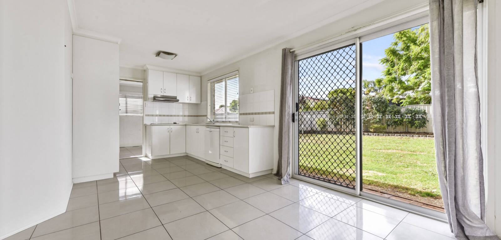 31 Liquidambar Street, GLENVALE, QLD 4350 AU